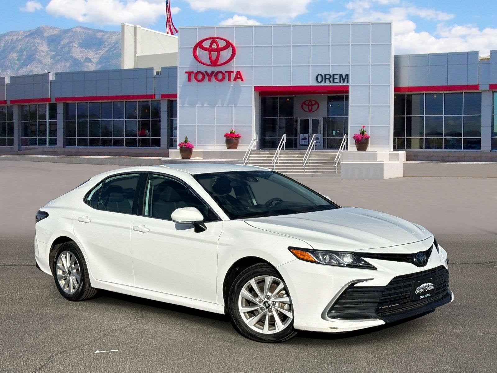 2024 Toyota Camry LE