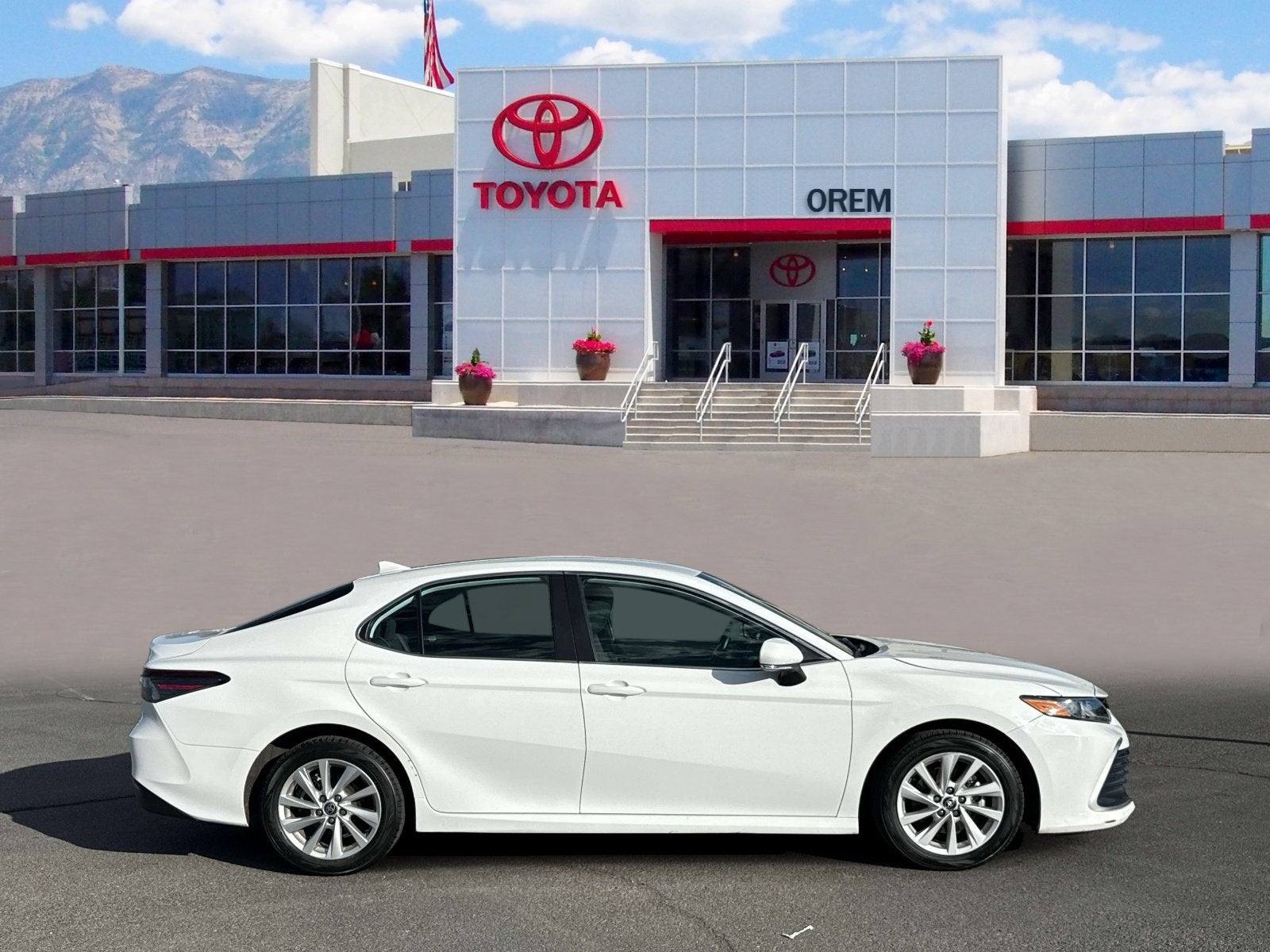 2024 Toyota Camry LE
