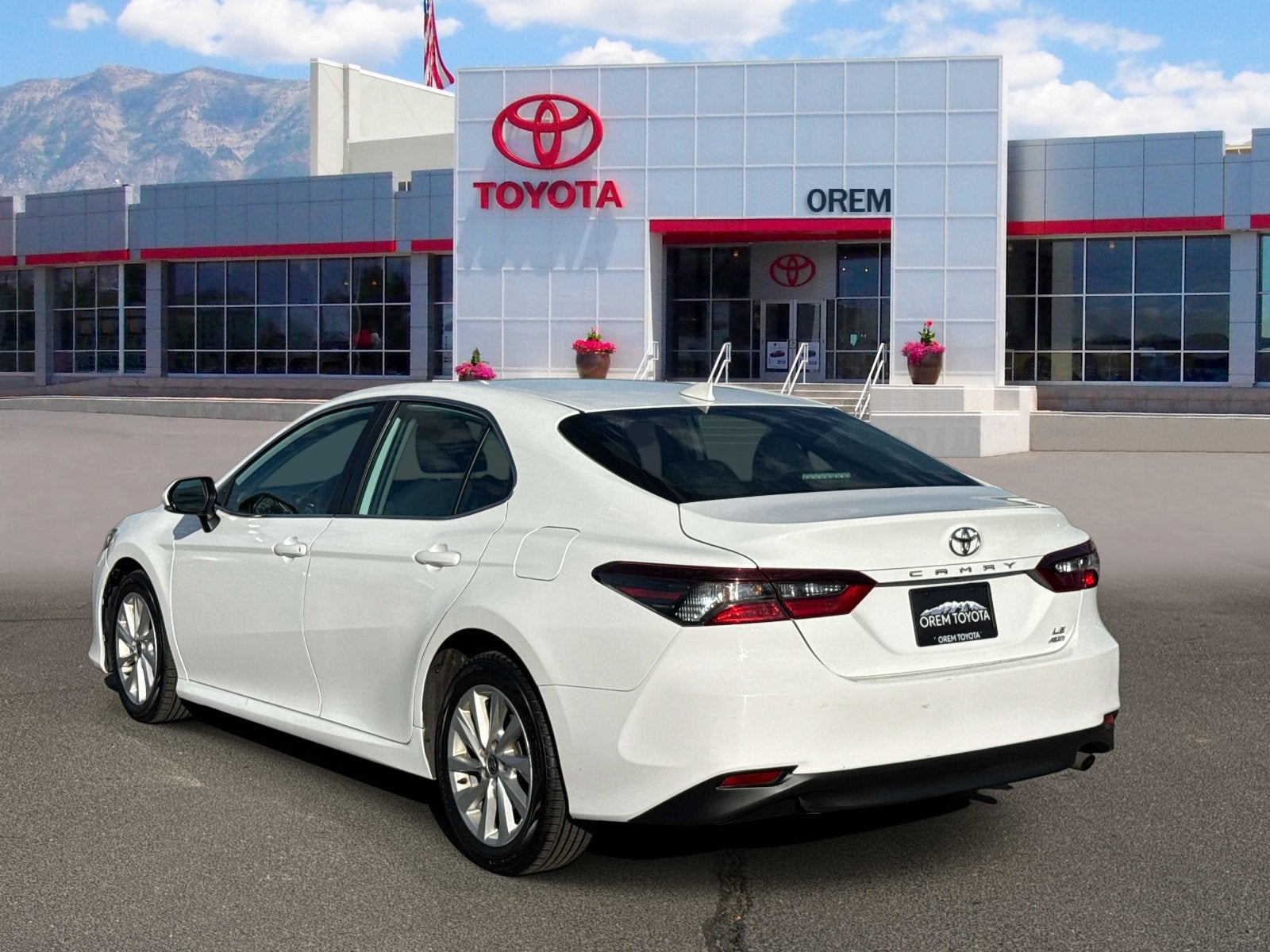 2024 Toyota Camry LE