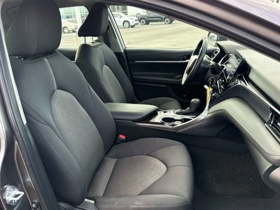 2024 Toyota CAMRY LE