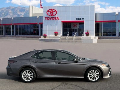 2024 Toyota CAMRY LE