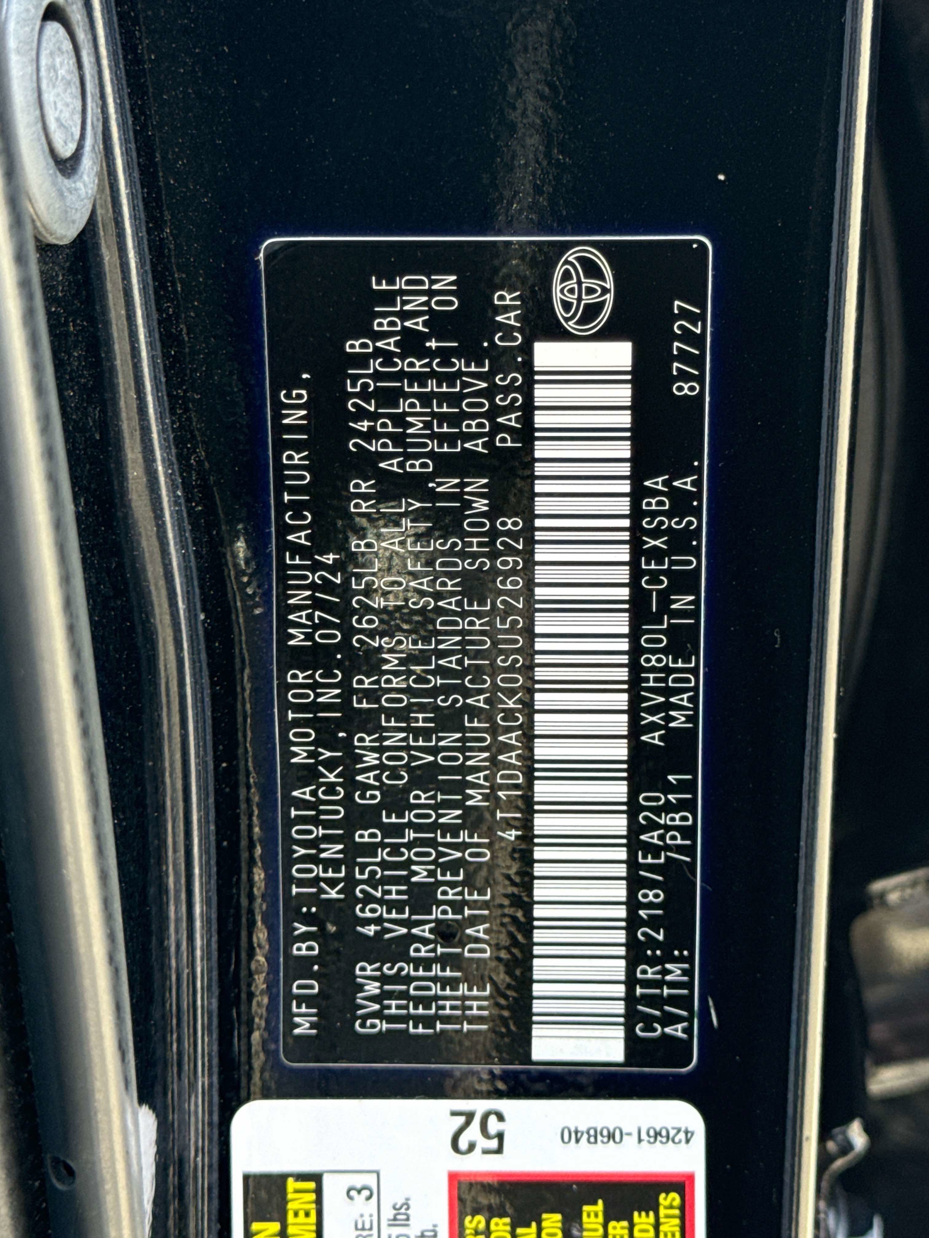 2025 Toyota CAMRY SE