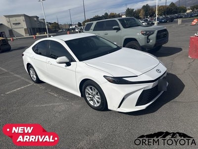 2025 Toyota Camry LE