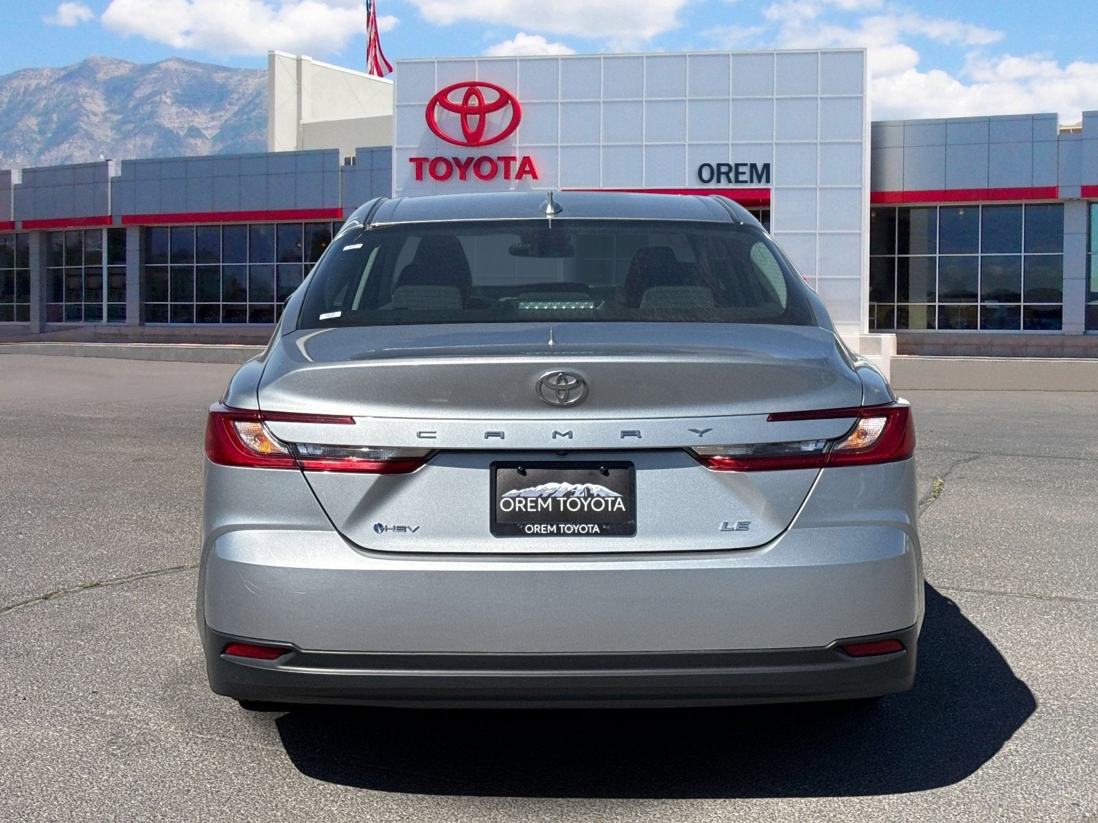 2025 Toyota CAMRY LE