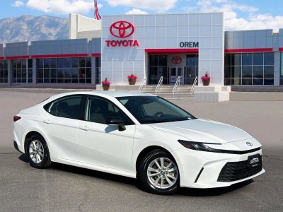 2025 Toyota CAMRY LE