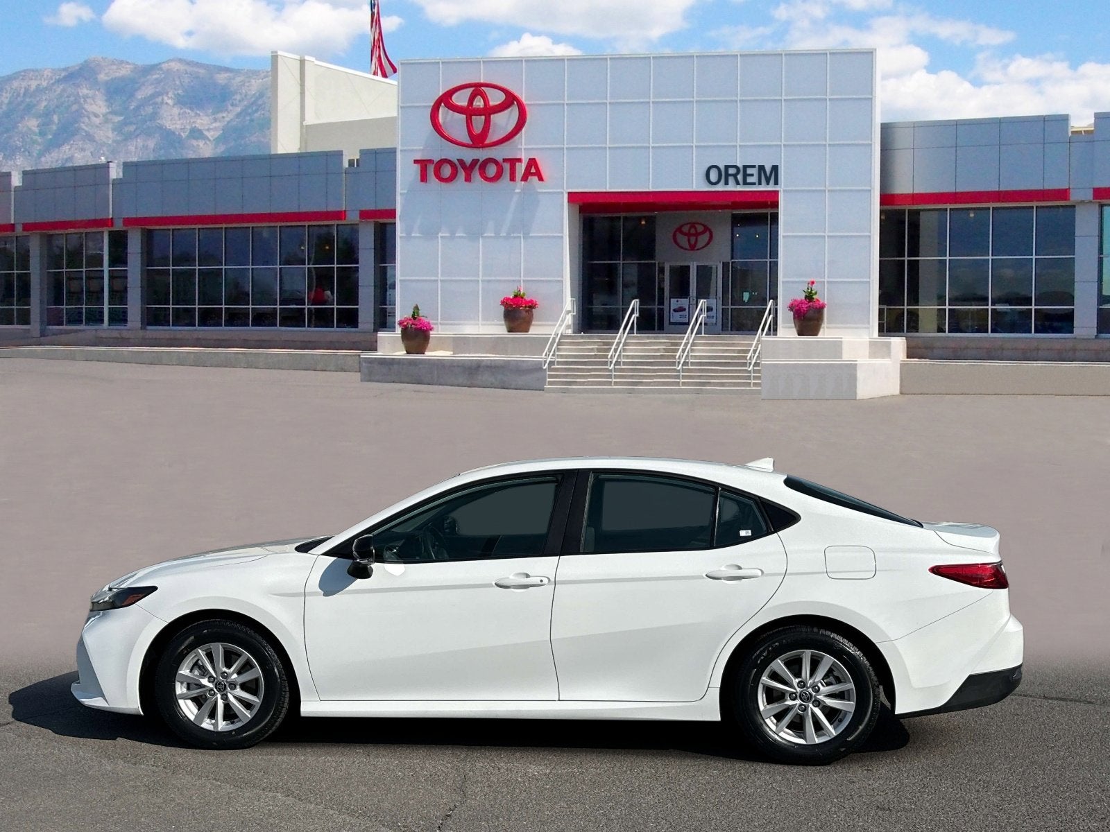 2025 Toyota CAMRY LE