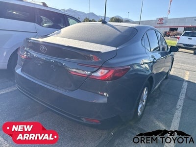 2025 Toyota Camry LE