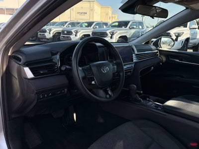 2025 Toyota CAMRY LE