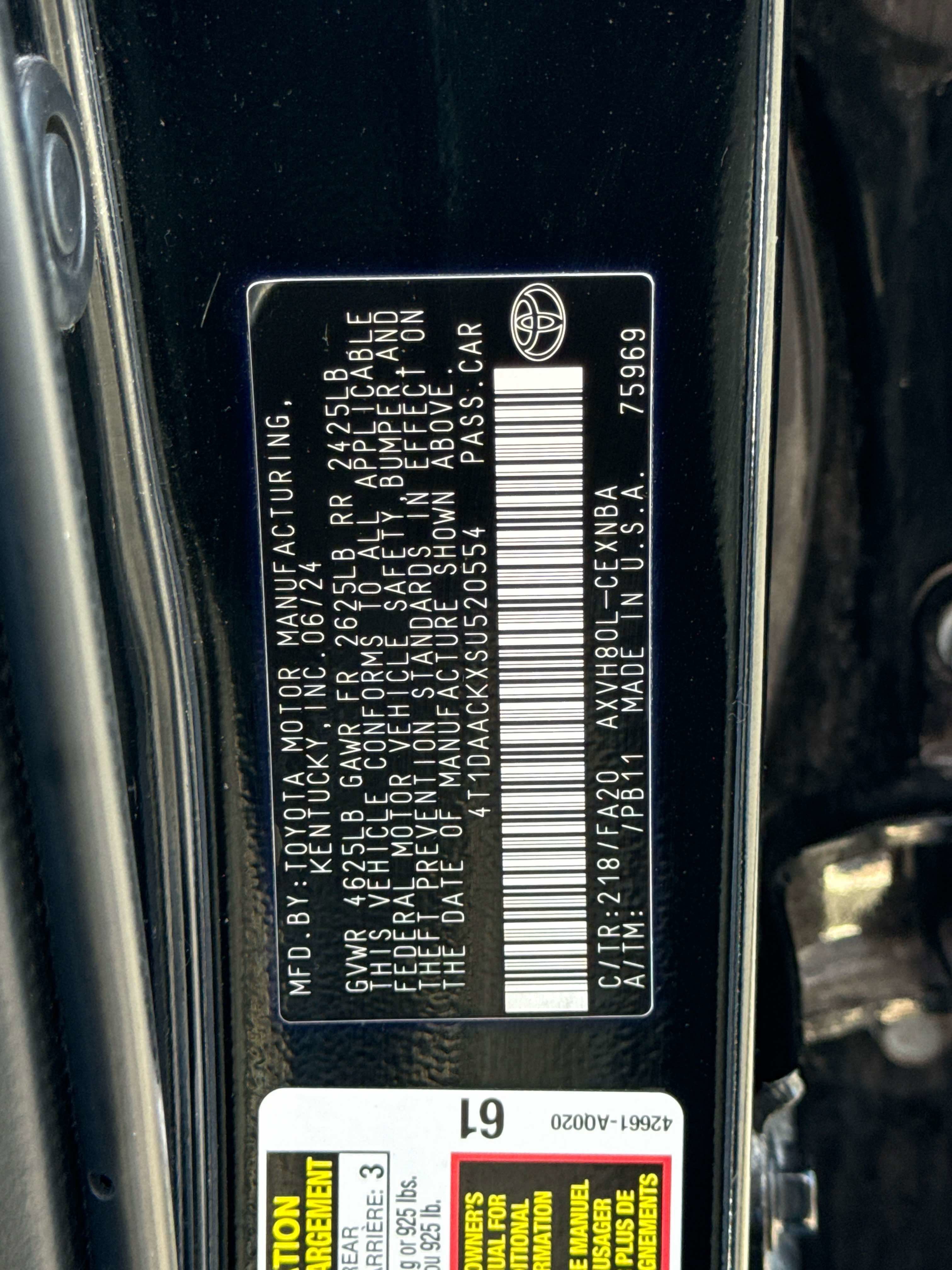 2025 Toyota CAMRY LE
