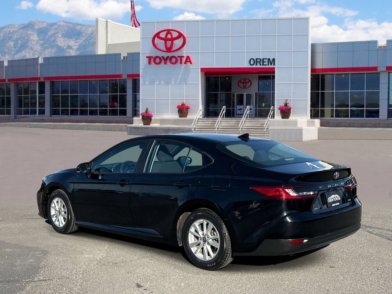 2025 Toyota CAMRY LE