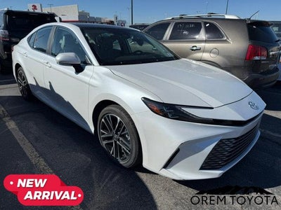2025 Toyota CAMRY XLE