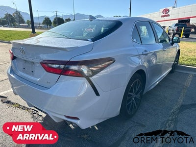 2023 Toyota Camry SE