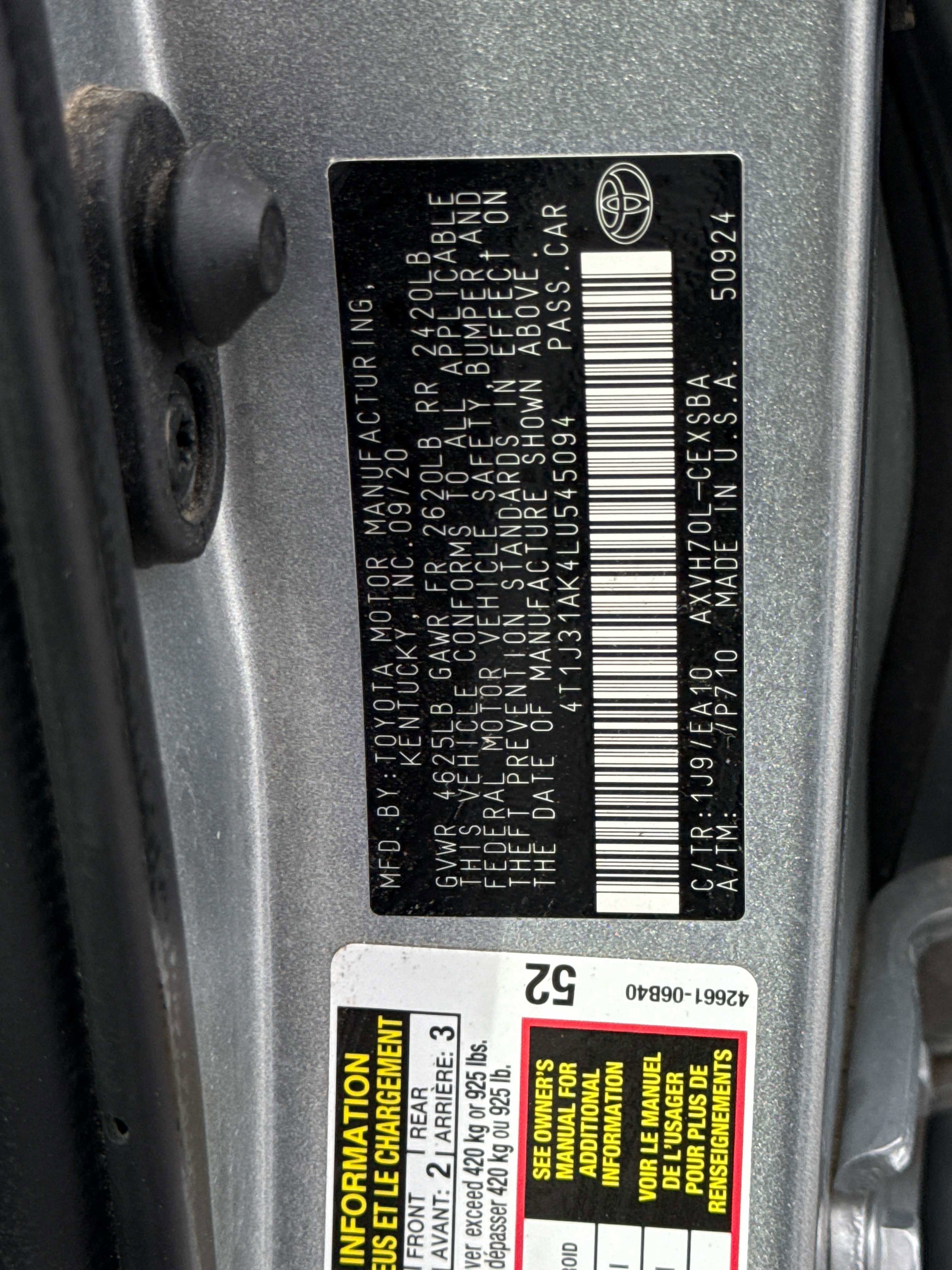 2020 Toyota Camry Hybrid Hybrid SE