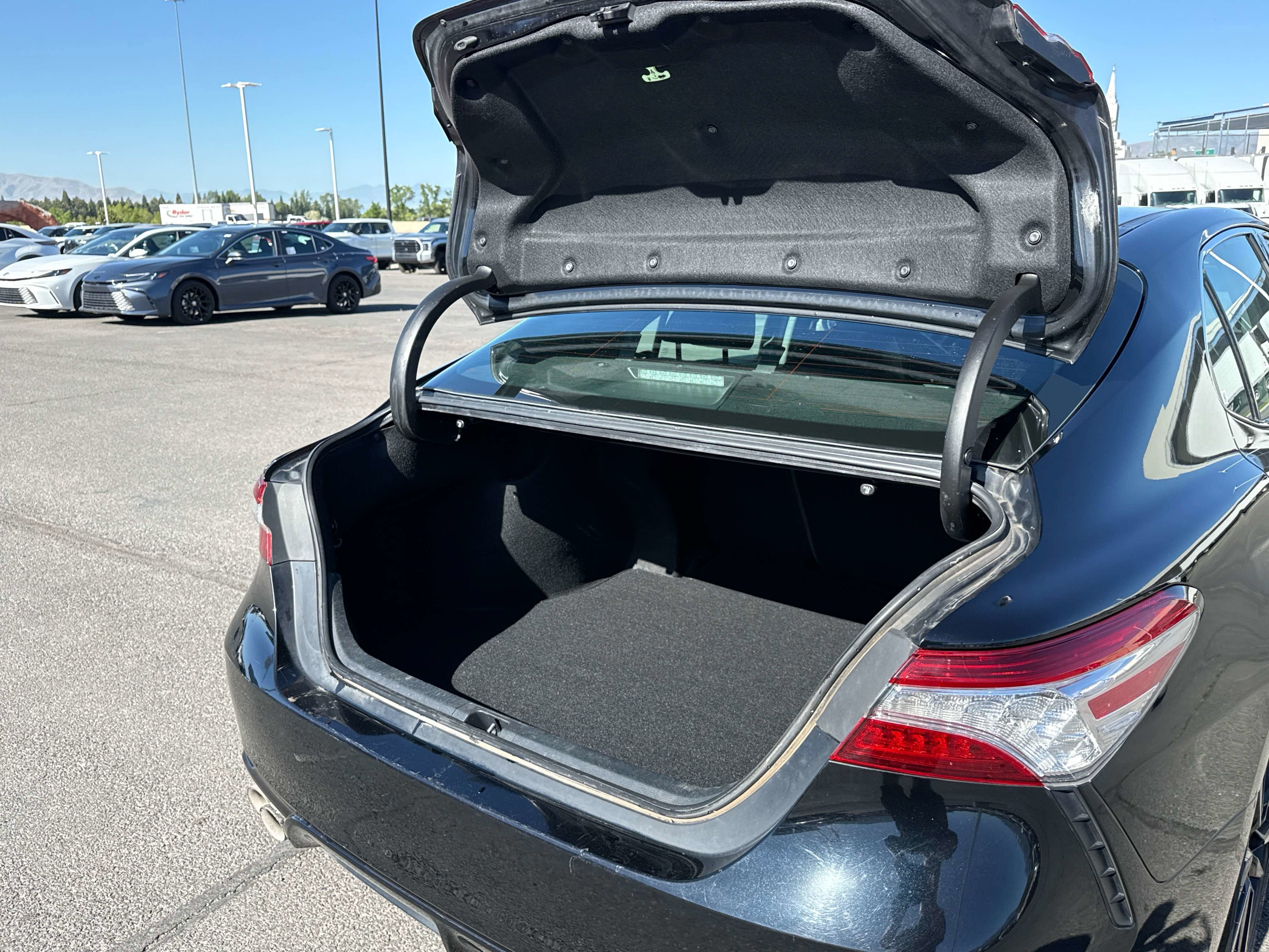 2020 Toyota CAMRY XSE