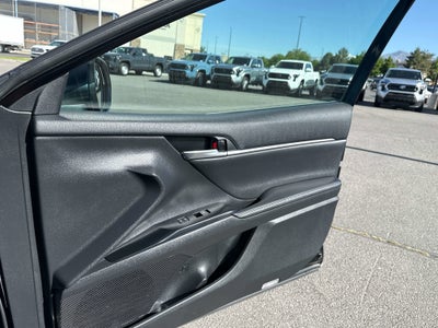 2020 Toyota CAMRY XSE