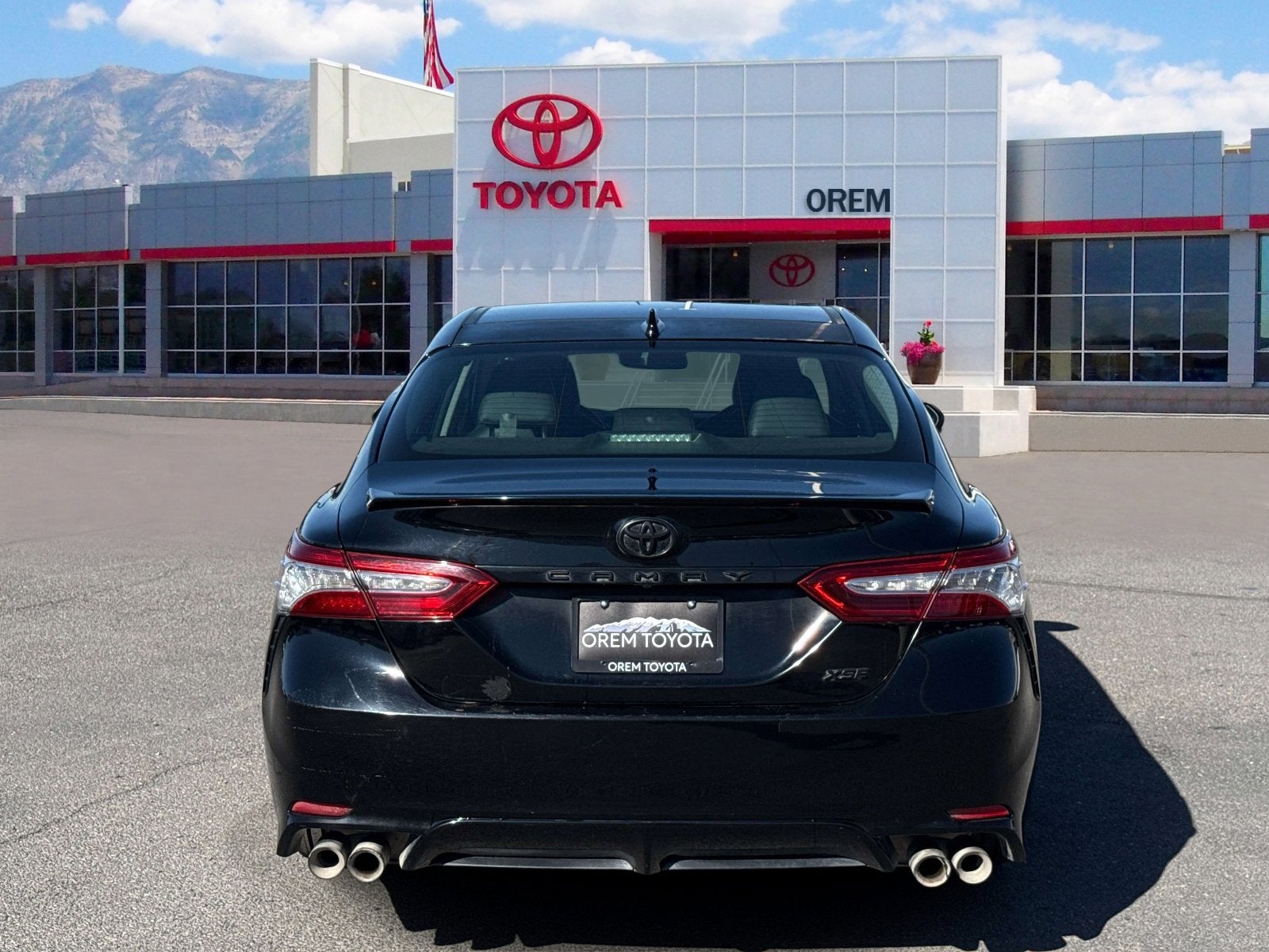 2020 Toyota CAMRY XSE