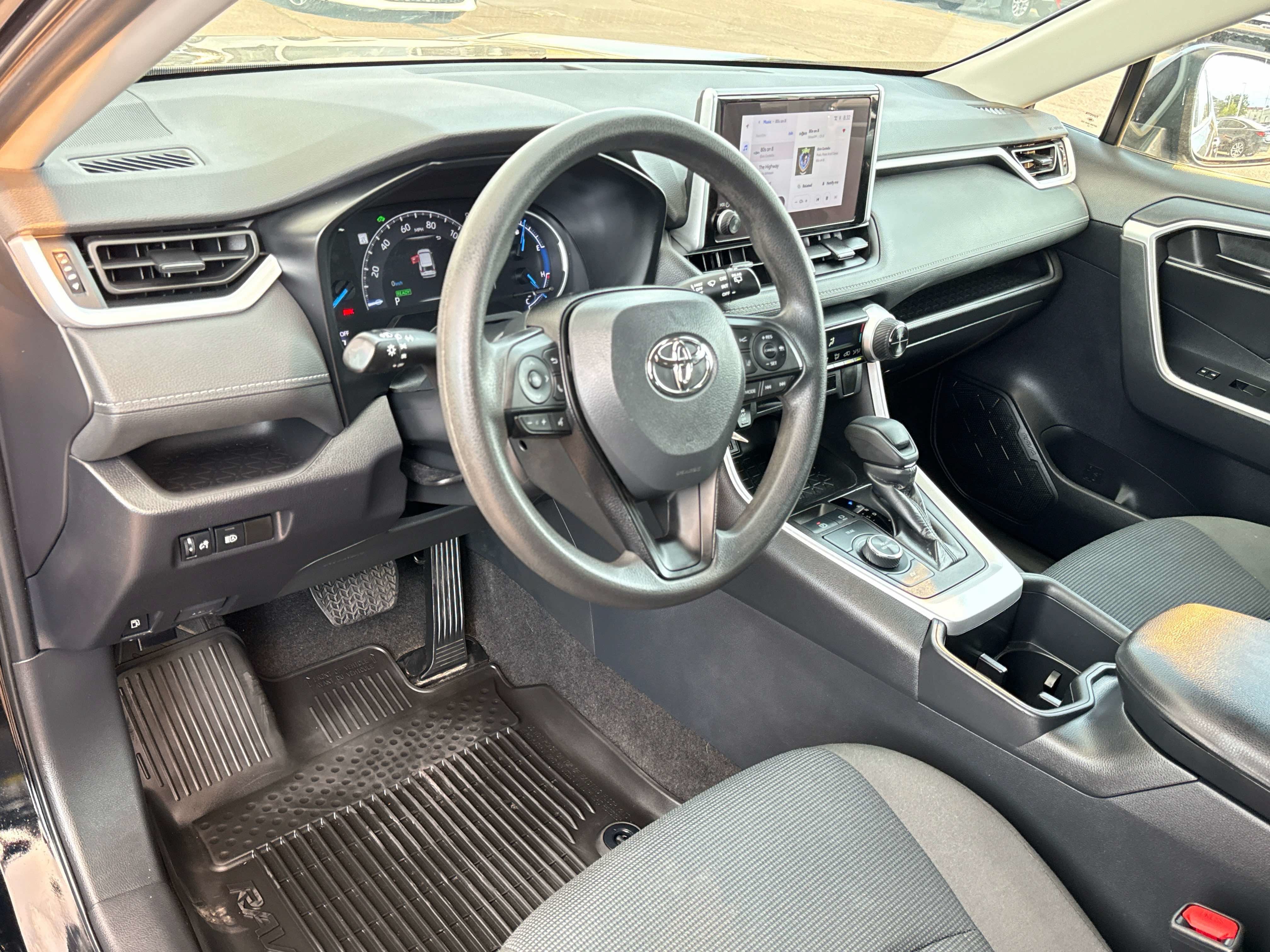 2023 Toyota RAV4 Hybrid Hybrid LE