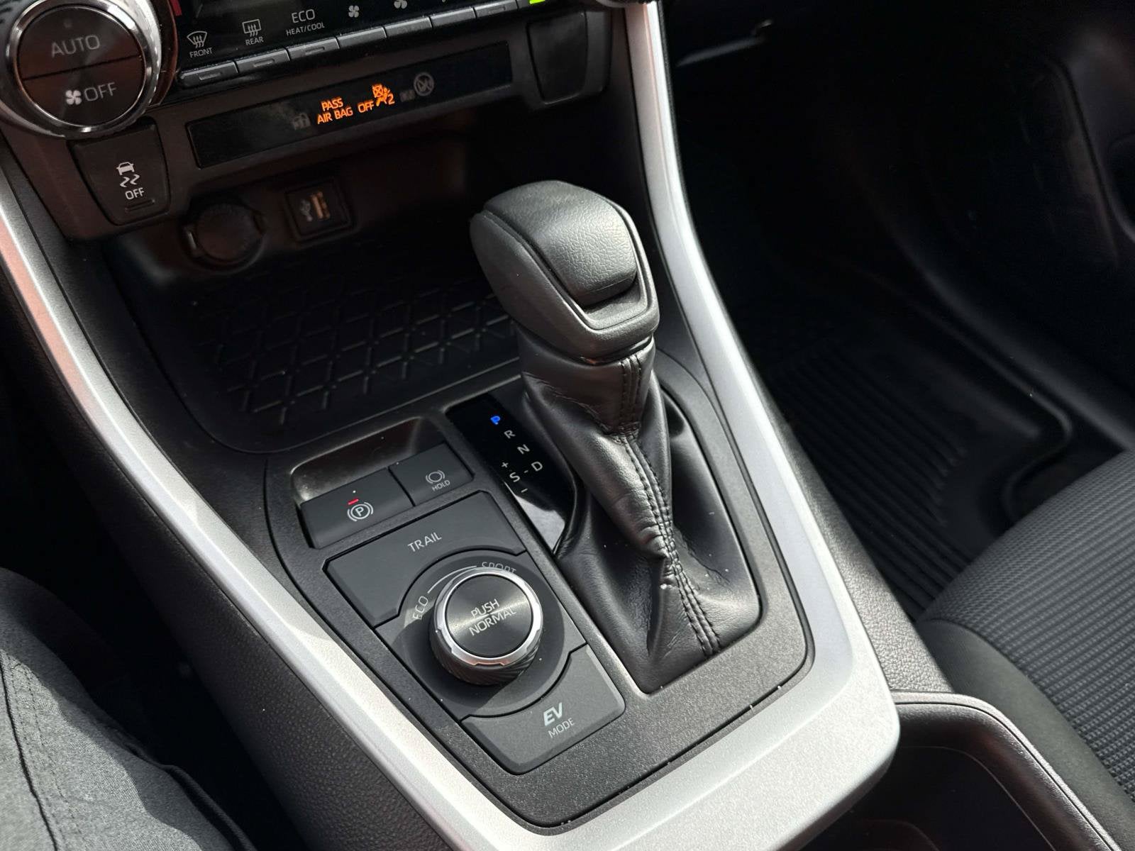 2024 Toyota RAV4 Hybrid Hybrid LE