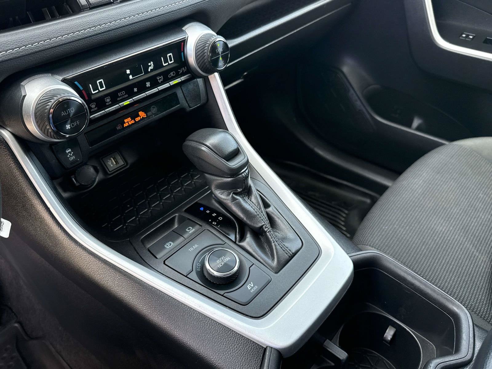 2024 Toyota RAV4 Hybrid Hybrid LE