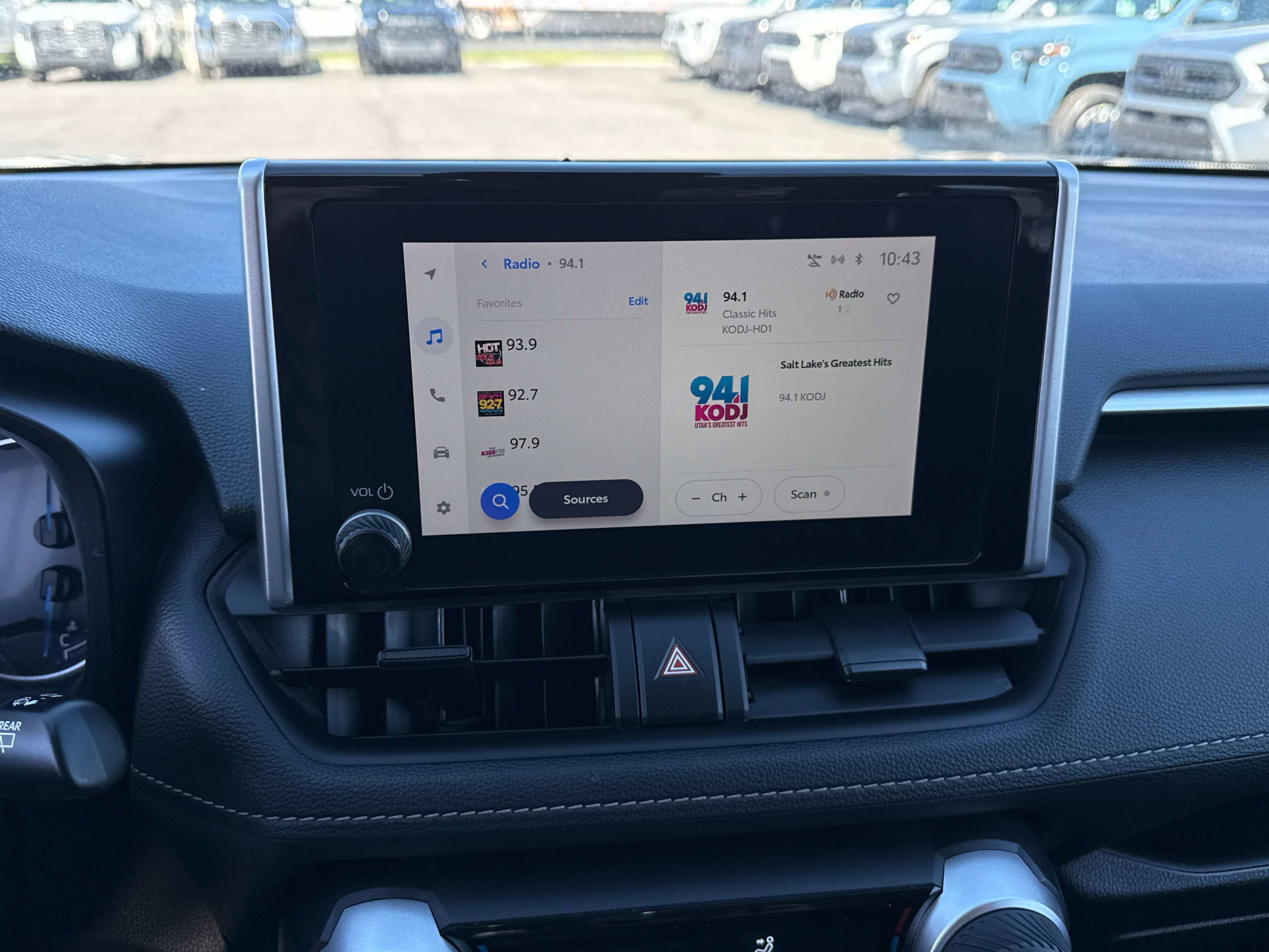 2025 Toyota RAV4 HYBRID Hybrid LE