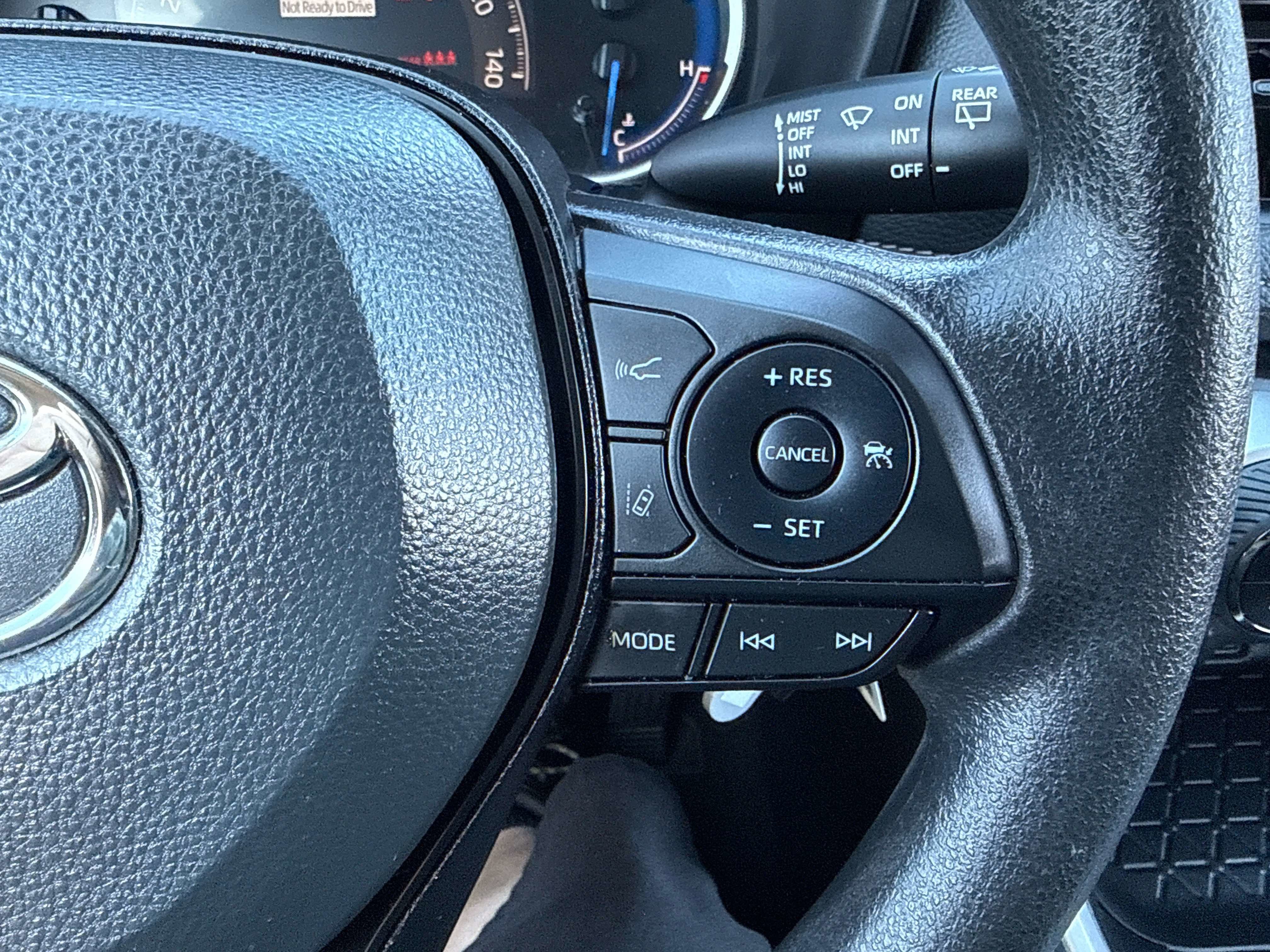 2025 Toyota RAV4 HYBRID Hybrid LE