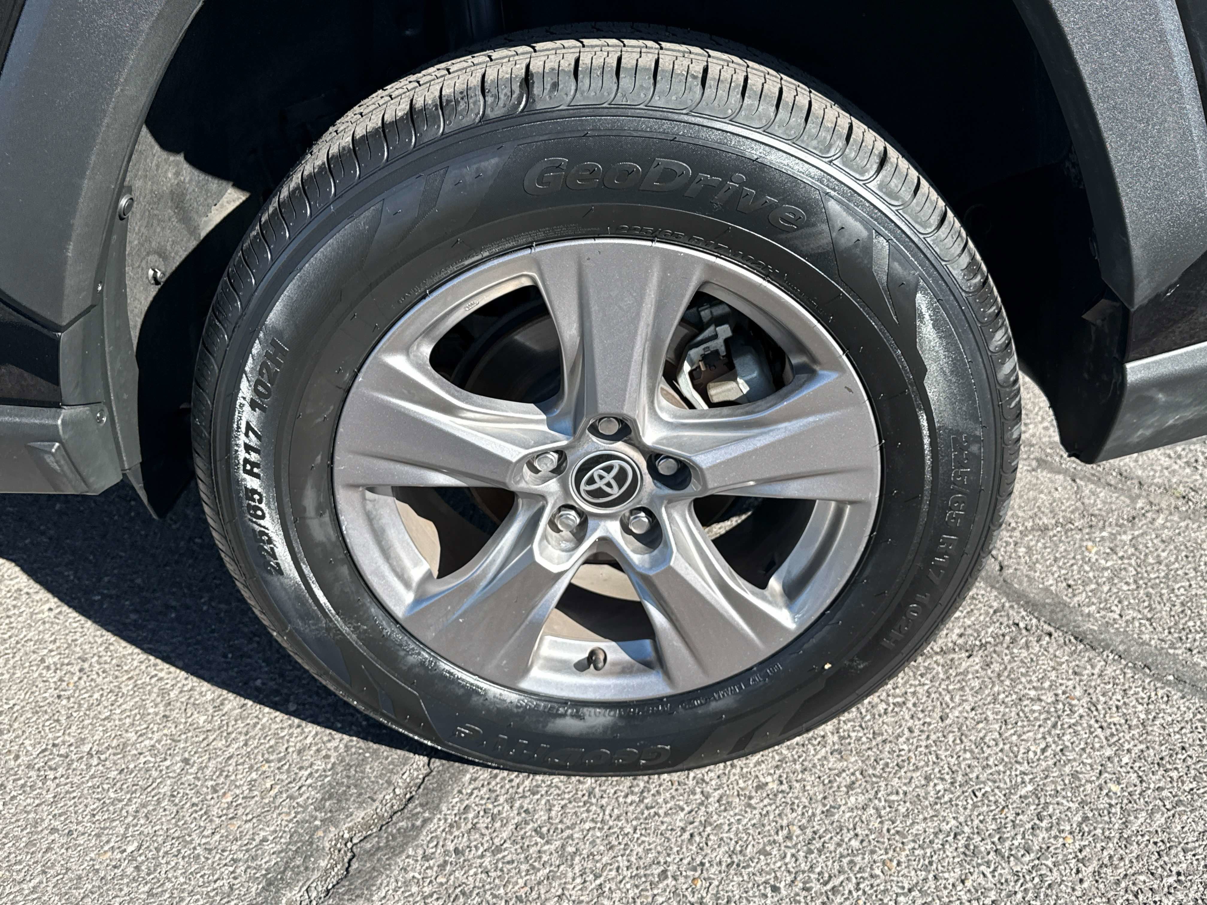 2025 Toyota RAV4 HYBRID Hybrid LE