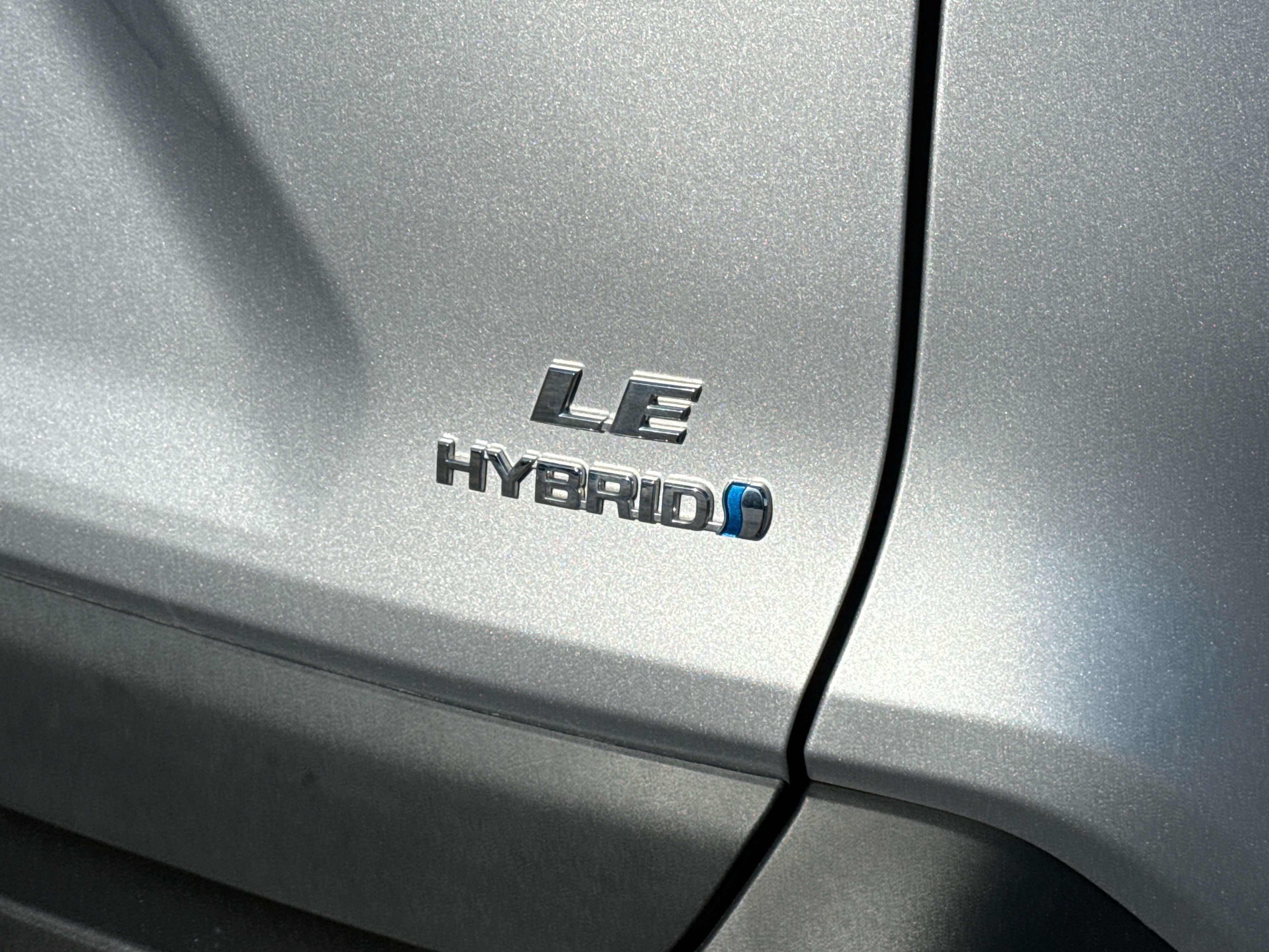 2022 Toyota RAV4 HYBRID Hybrid LE