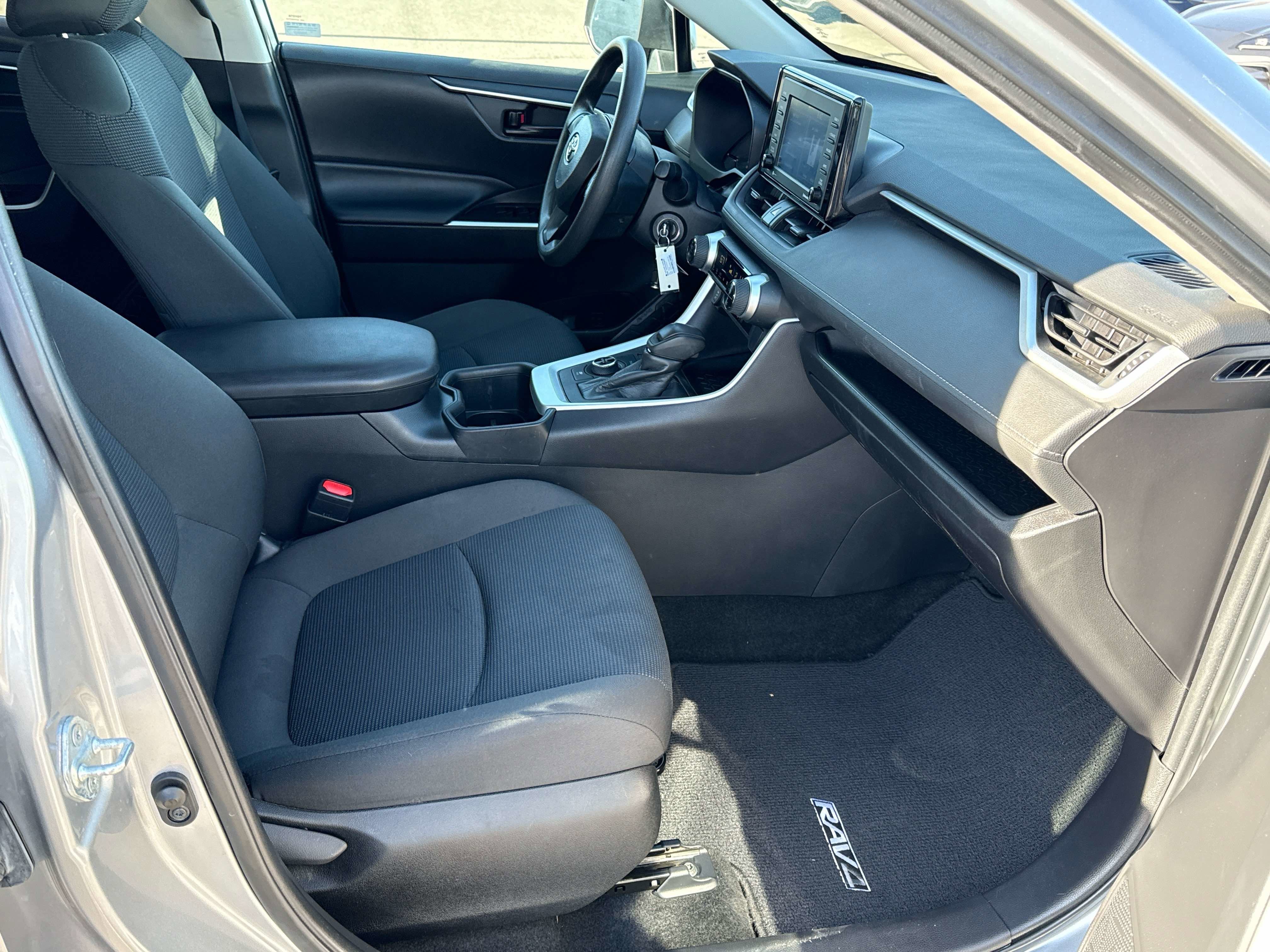 2022 Toyota RAV4 HYBRID Hybrid LE
