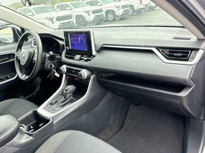 2025 Toyota RAV4 HYBRID Hybrid LE