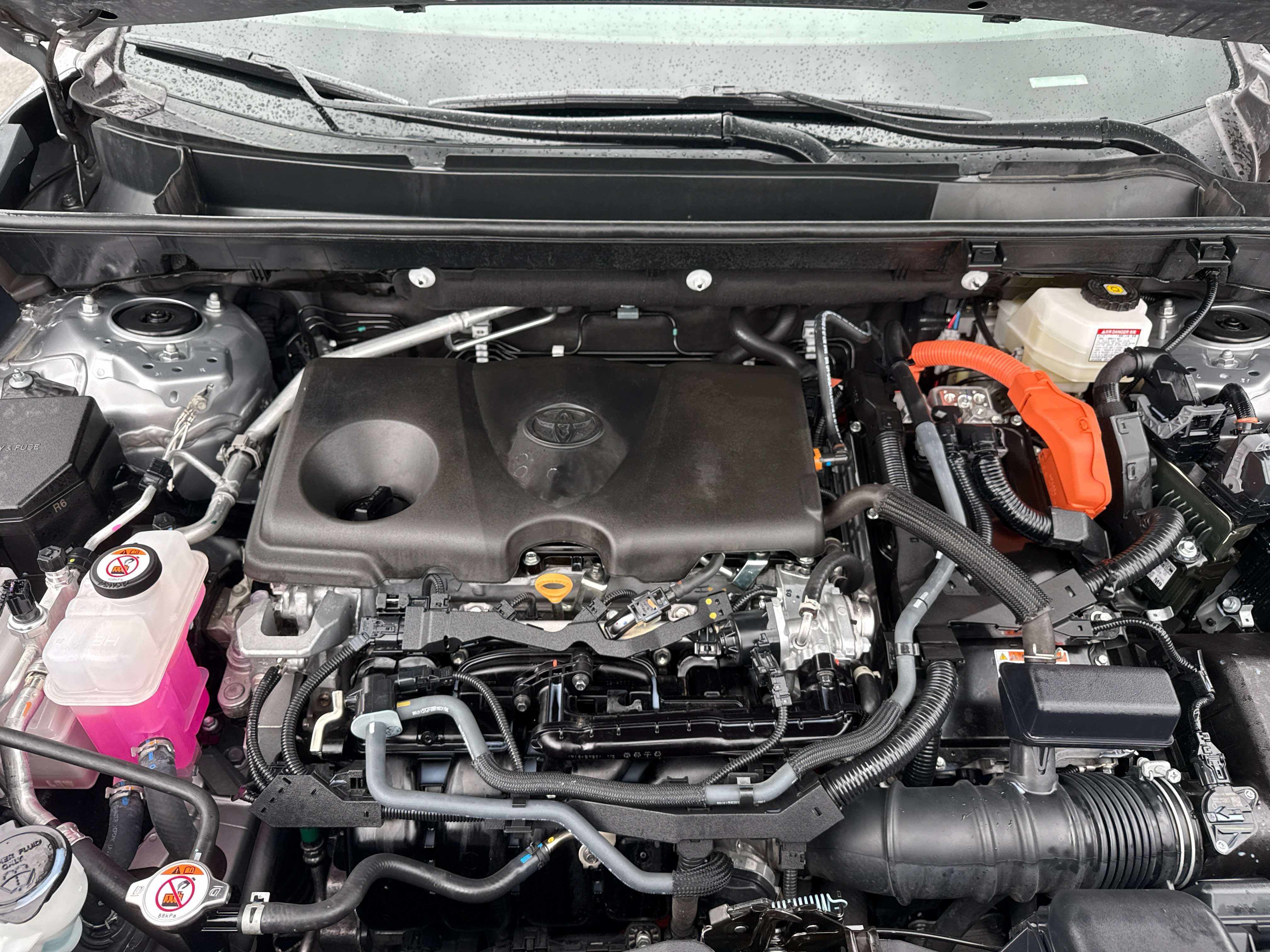 2025 Toyota RAV4 HYBRID Hybrid LE
