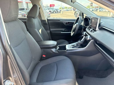 2025 Toyota RAV4 HYBRID Hybrid LE