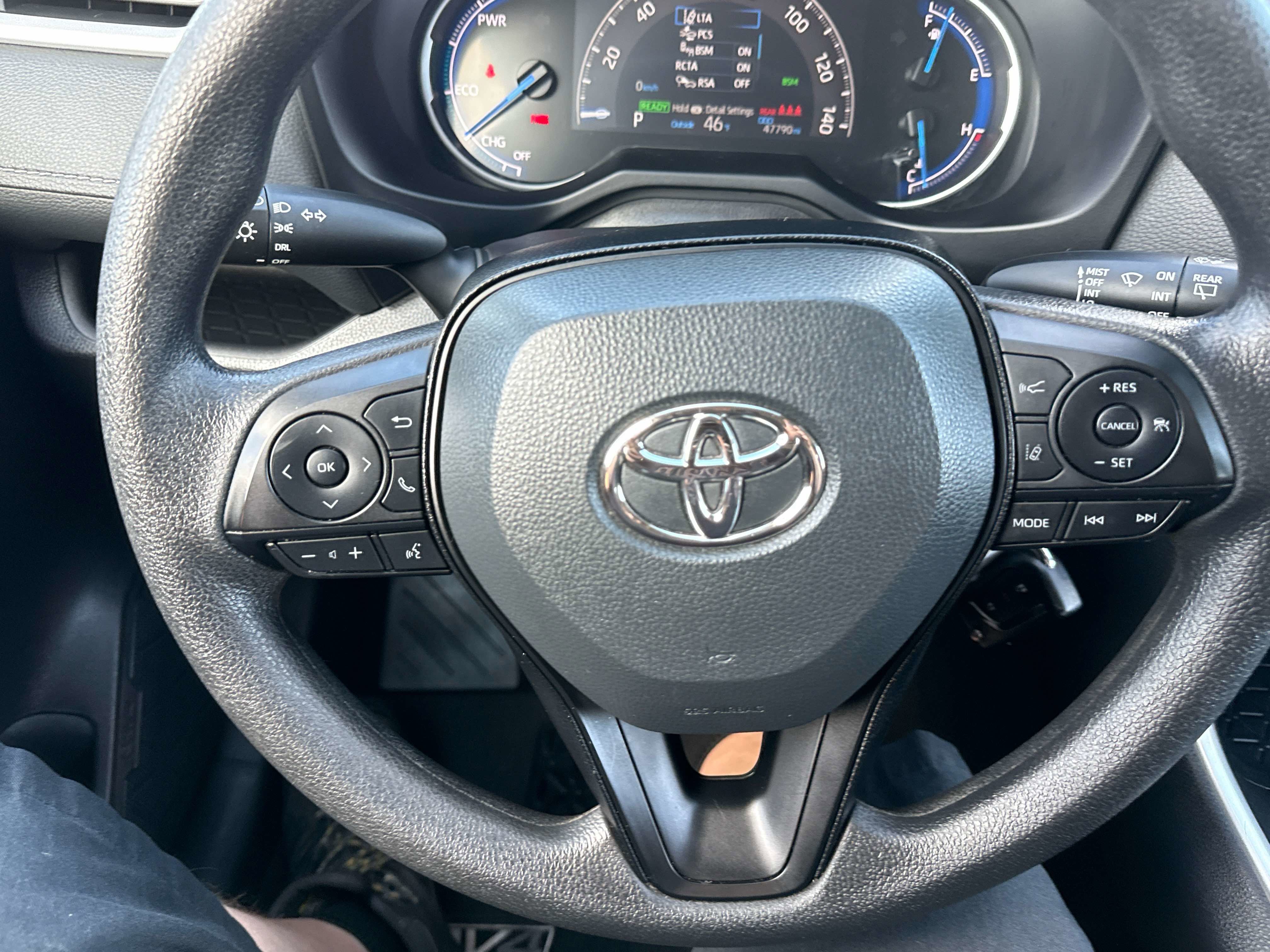 2025 Toyota RAV4 HYBRID Hybrid LE