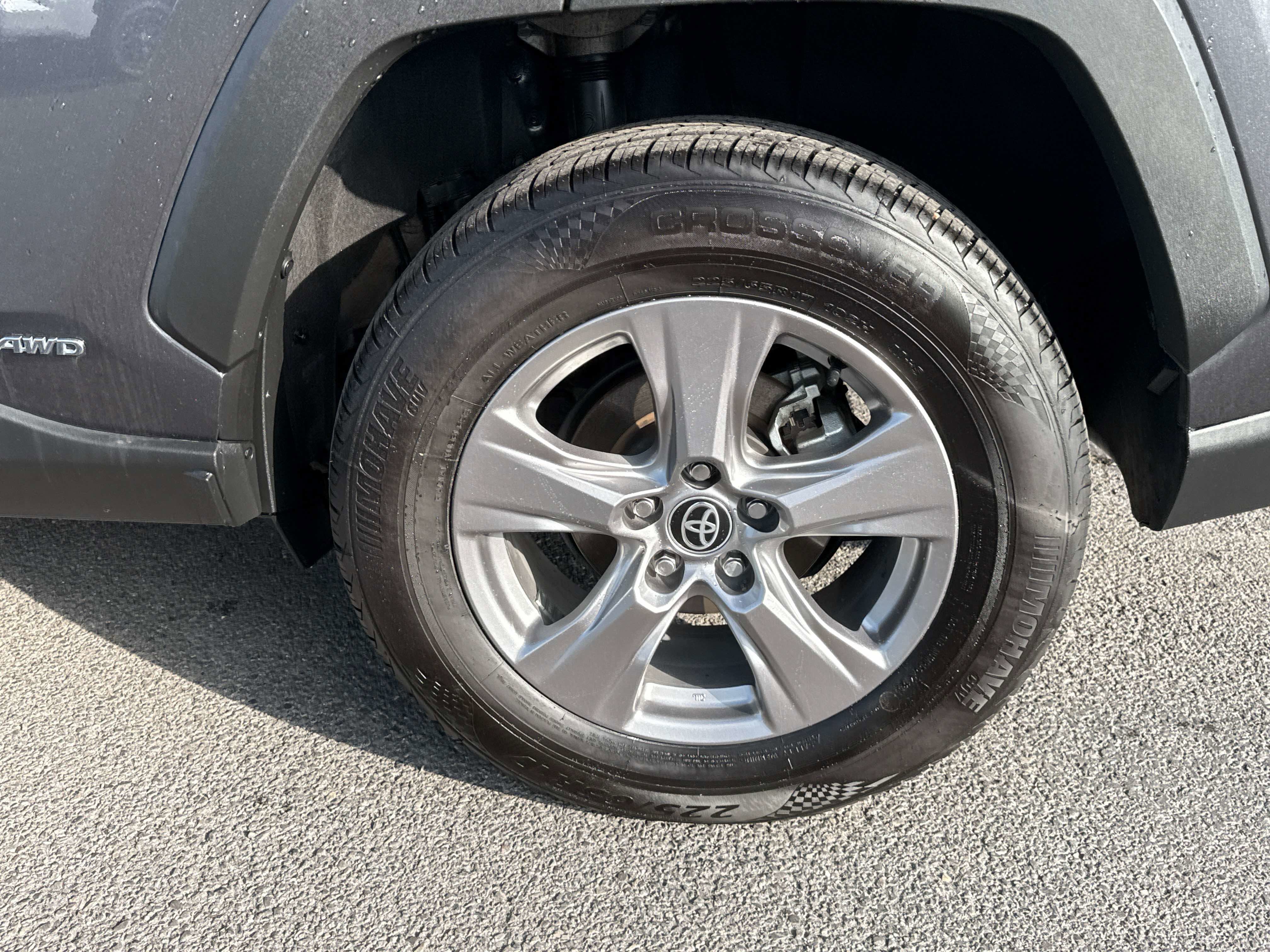 2025 Toyota RAV4 HYBRID Hybrid LE