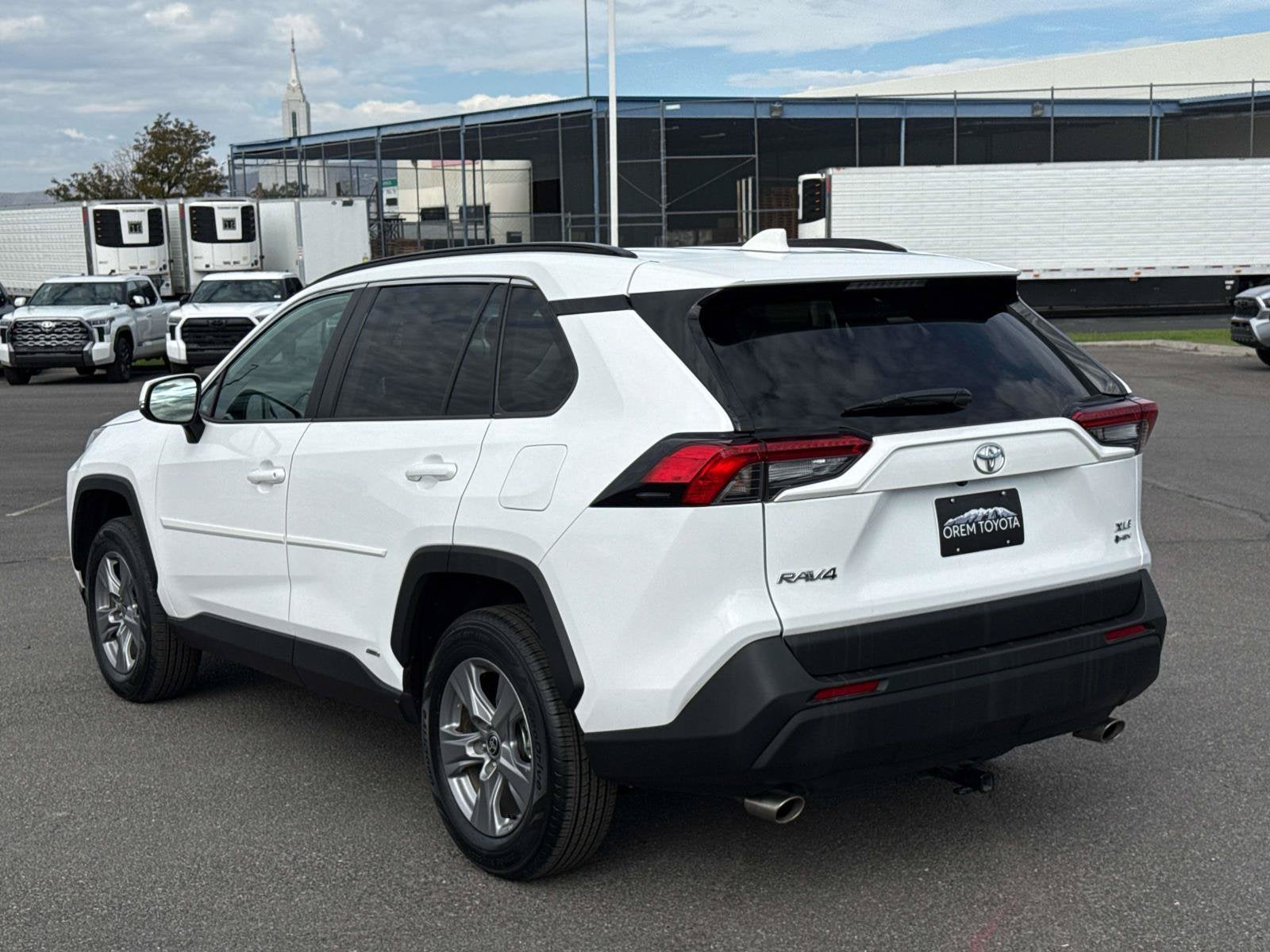 2025 Toyota RAV4 Hybrid Hybrid XLE