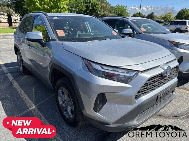 2022 Toyota RAV4 HYBRID Hybrid XLE