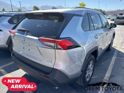 2022 Toyota RAV4 HYBRID Hybrid XLE