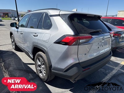 2022 Toyota RAV4 HYBRID Hybrid XLE