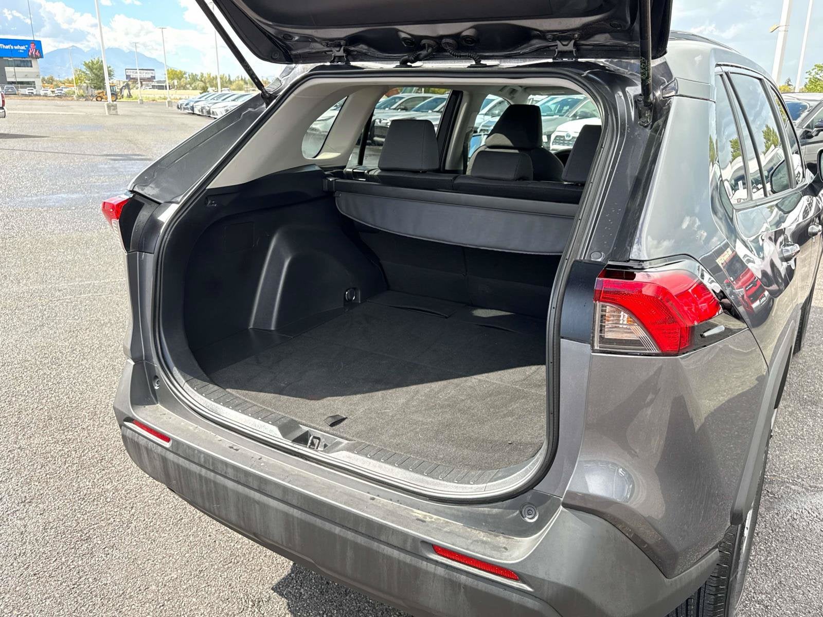 2025 Toyota RAV4 Hybrid Hybrid XLE
