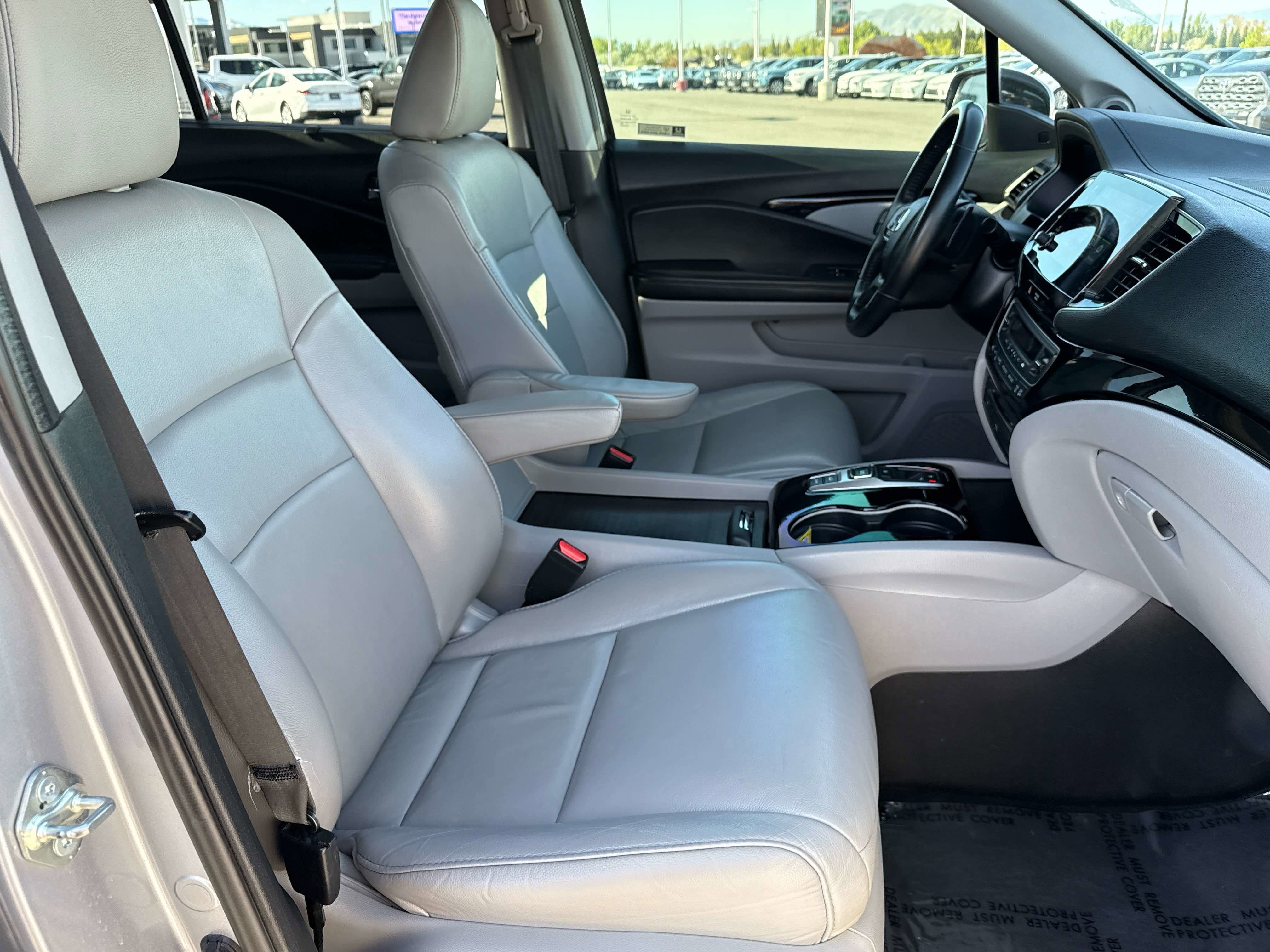 2021 Honda Pilot Touring 7-Passenger