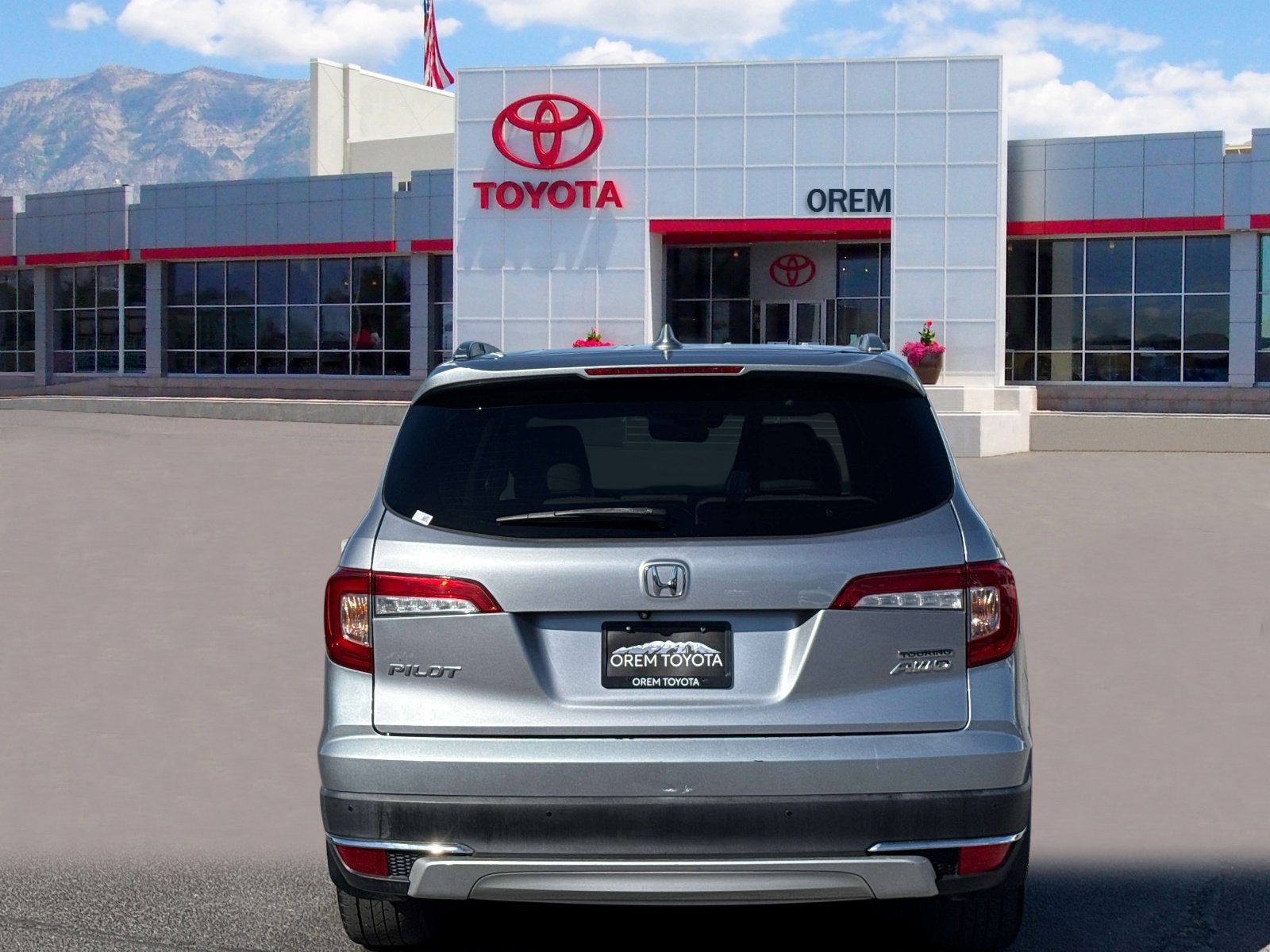 2021 Honda Pilot Touring 7-Passenger