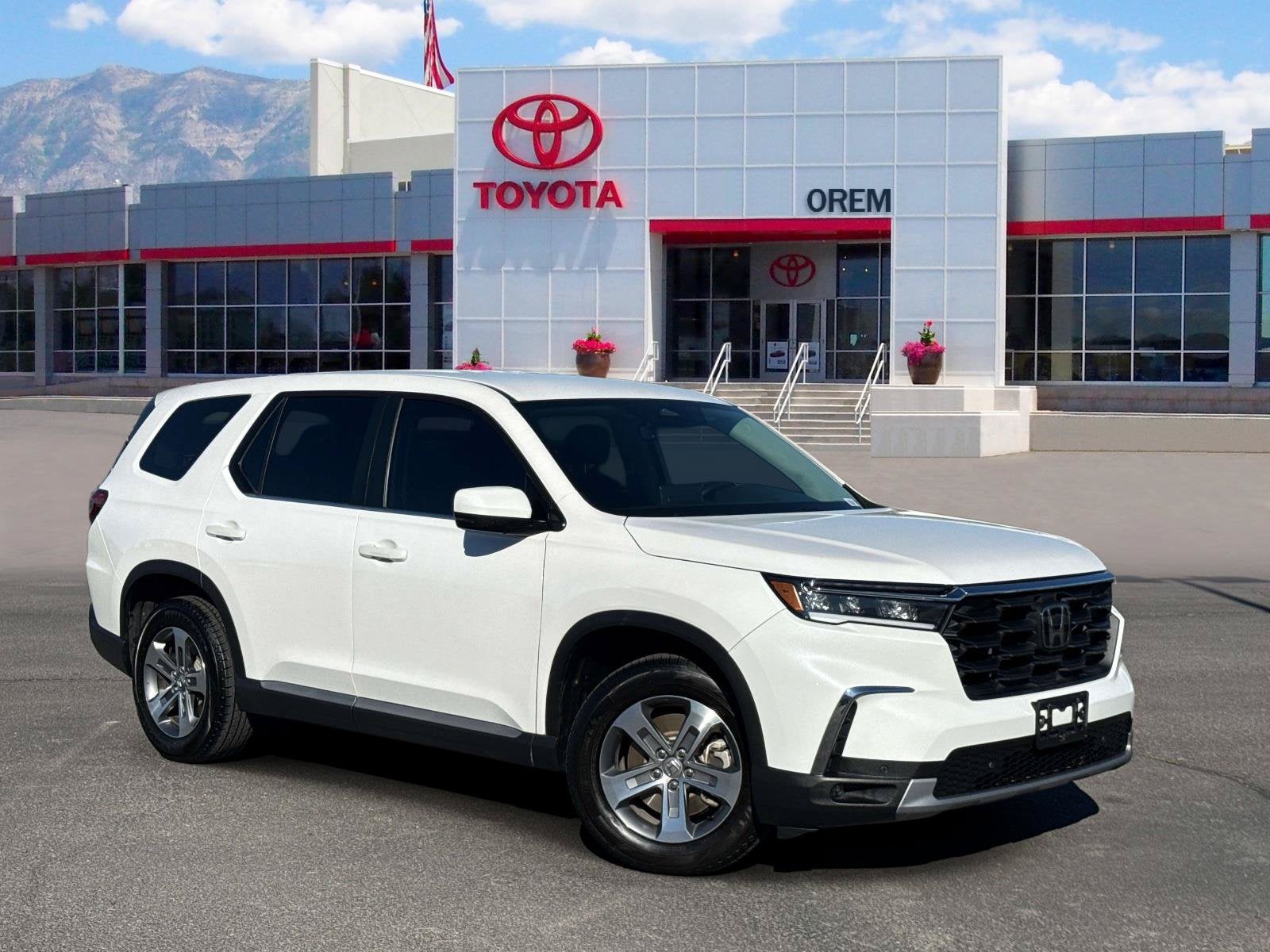 2023 Honda Pilot EX-L 8 Passenger
