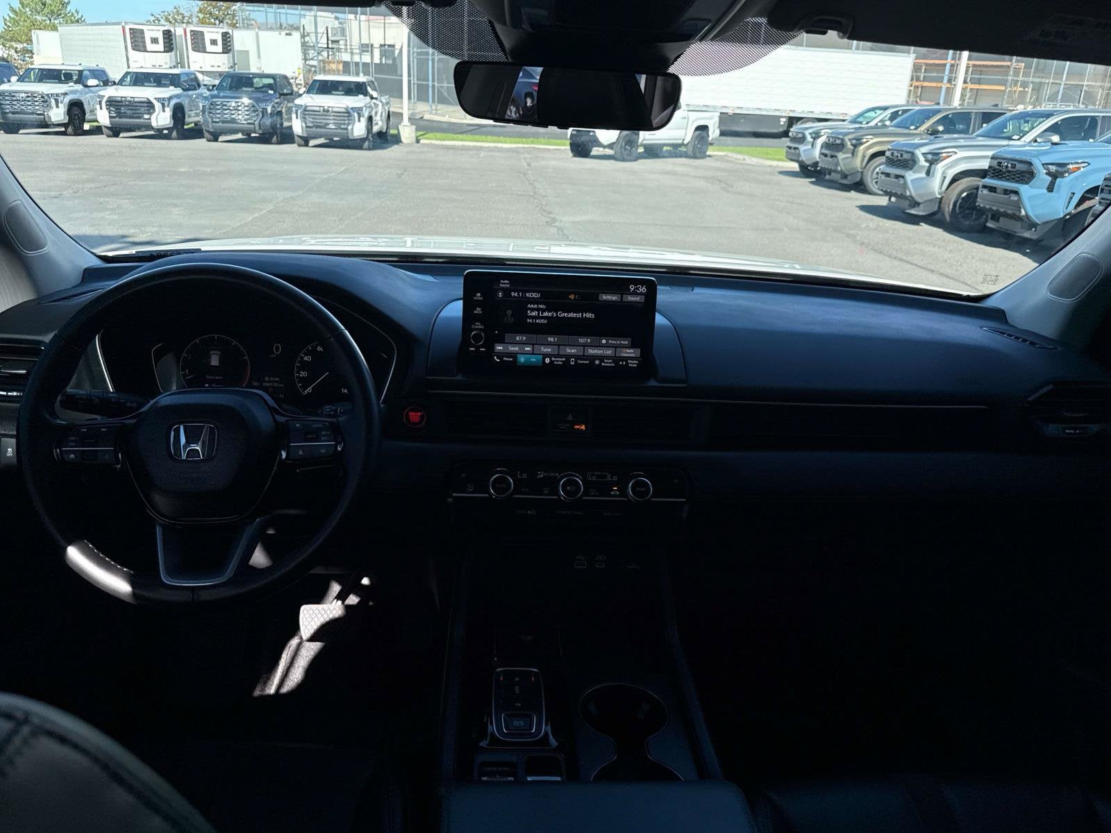 2023 Honda Pilot EX-L 8 Passenger