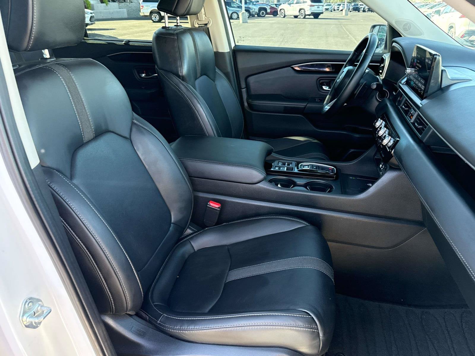 2023 Honda Pilot EX-L 8 Passenger