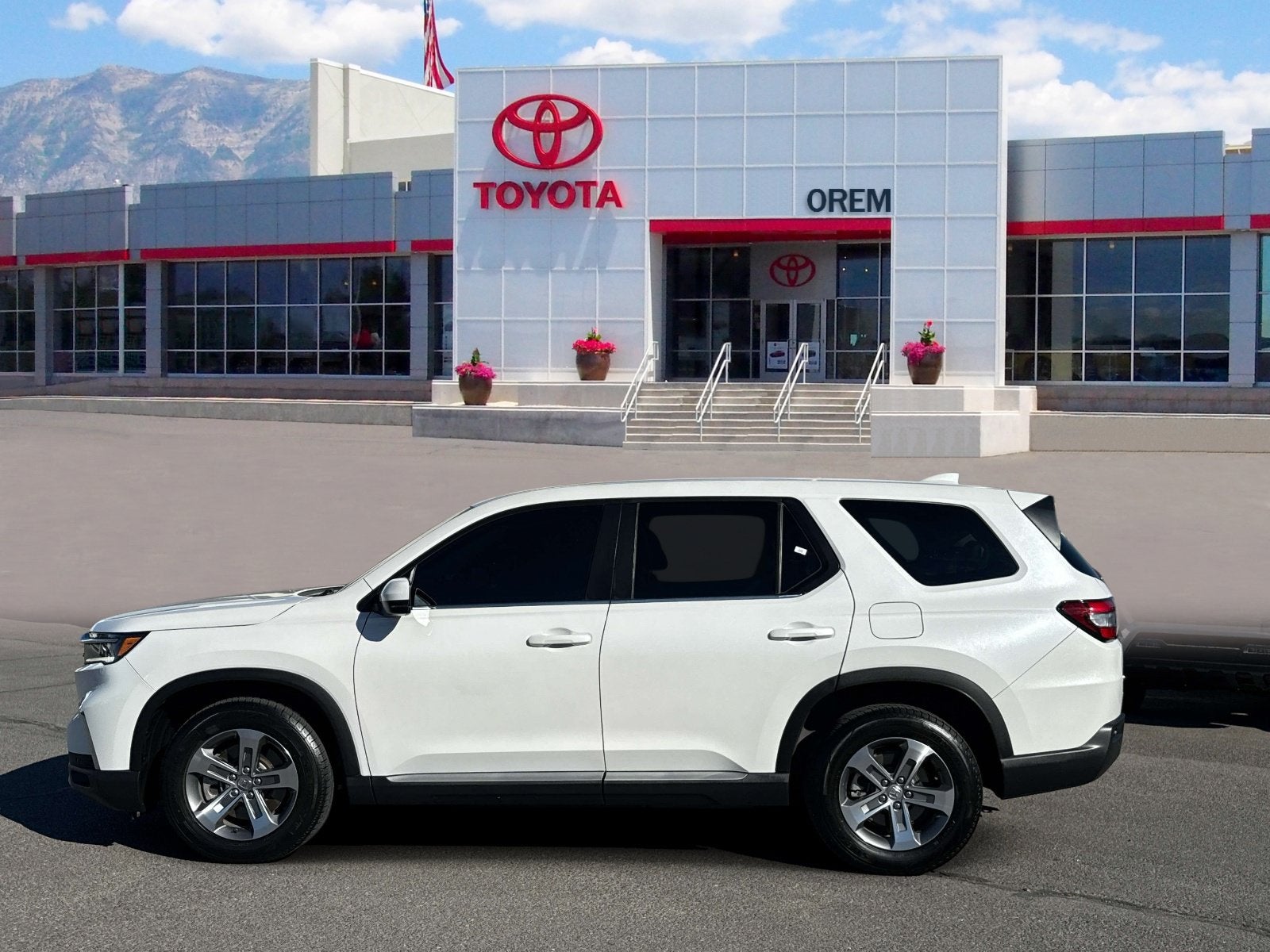 2023 Honda Pilot EX-L 8 Passenger