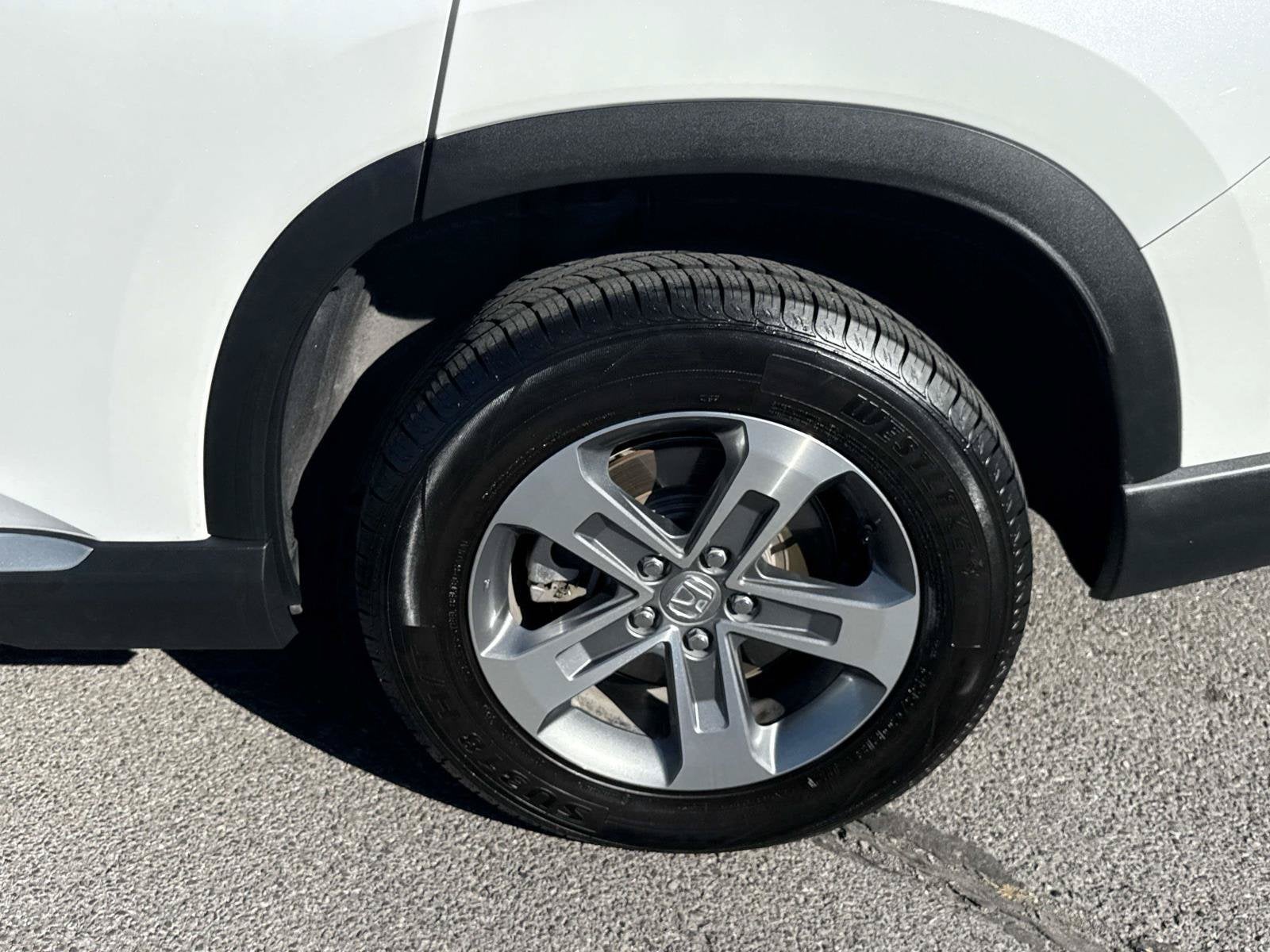 2023 Honda Pilot EX-L 8 Passenger
