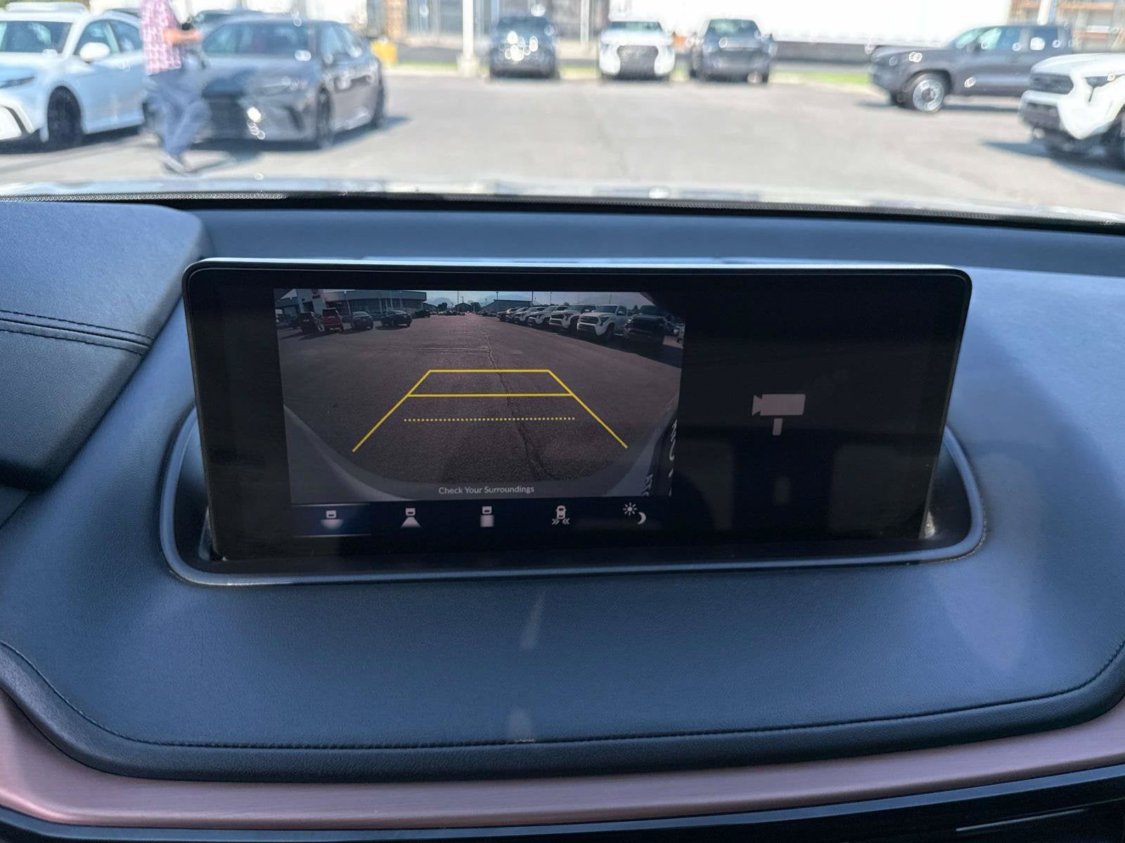 2022 Acura MDX w/Technology Package