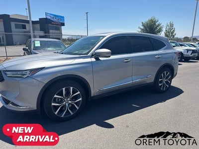 2022 Acura MDX w/Technology Package