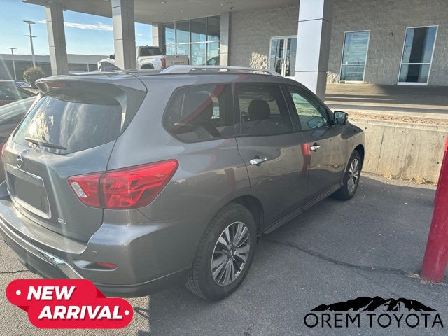 2019 Nissan Pathfinder SL