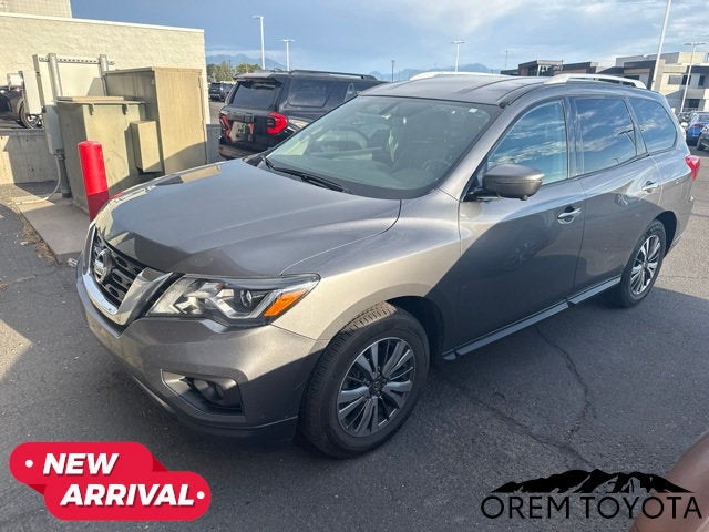 2019 Nissan Pathfinder SL