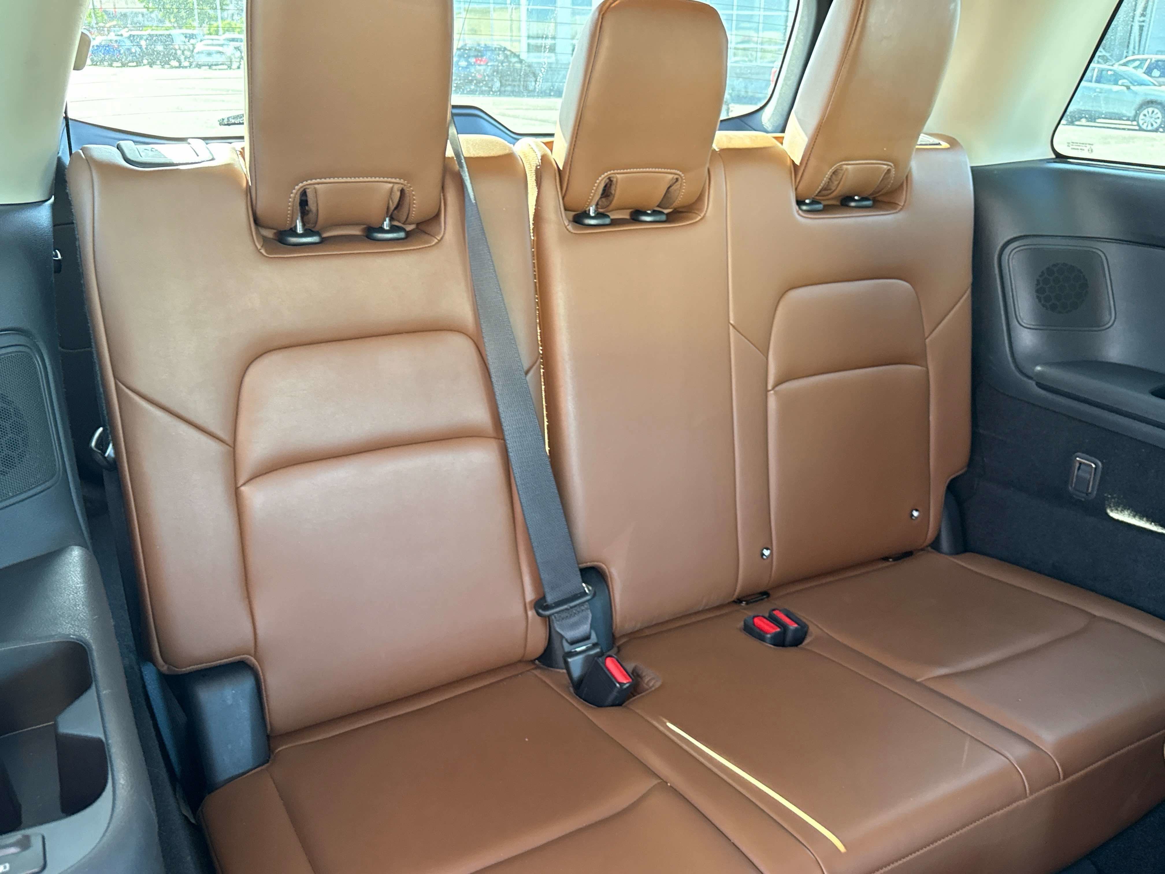 2022 Nissan Pathfinder Platinum